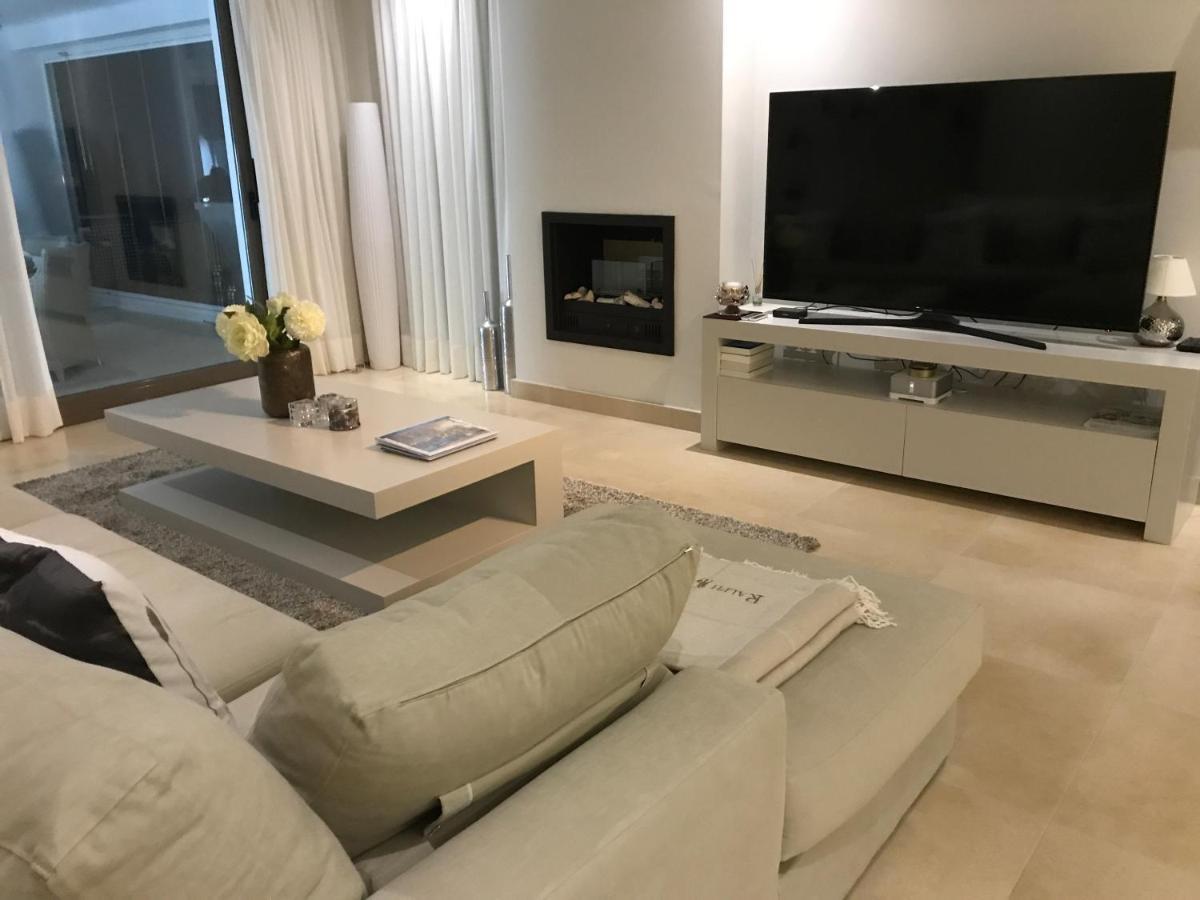 Estepona Luxe Top Appartement In Finca De Cortesin D38 Exterior photo