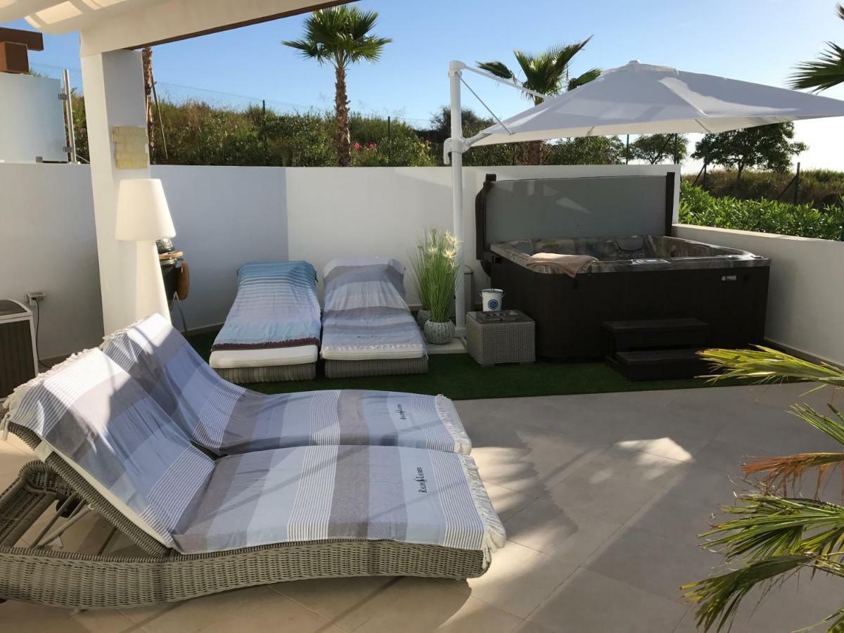 Estepona Luxe Top Appartement In Finca De Cortesin D38 Exterior photo
